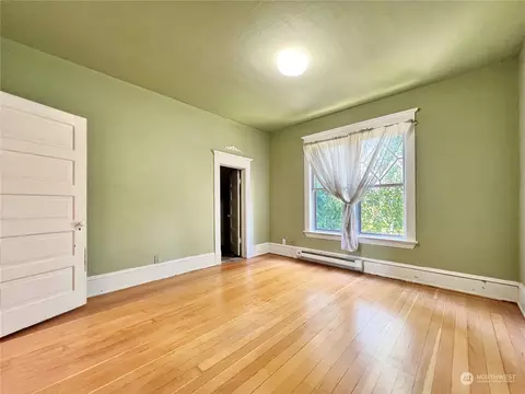 Bedroom - 1812 Lombard Ave, Everett, WA 98201 photo 4 of 10