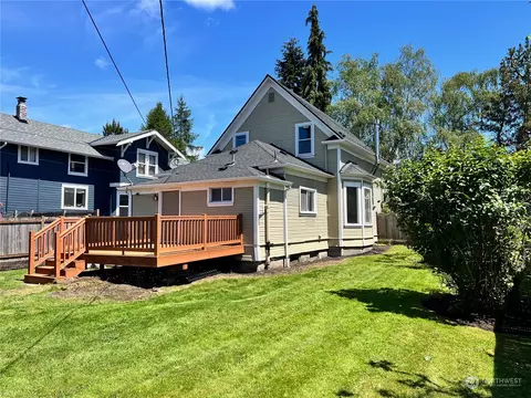Exterior - 1812 Lombard Ave, Everett, WA 98201 photo 5 of 5