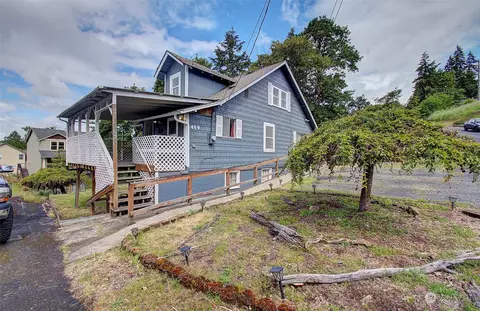 459 S 3rd Pl, Kalama, WA 98625