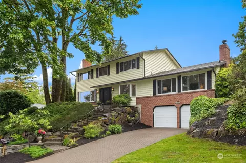 4412 153rd Ave SE, Bellevue, WA 98006