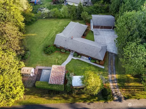 View/Area - 39206 258th Ave SE, Enumclaw, WA 98022 photo 2 of 4