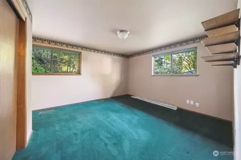 Bedroom - 39206 258th Ave SE, Enumclaw, WA 98022 photo 7 of 7
