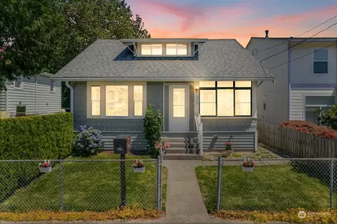 320 Meadow Ave N, Renton, WA 98057