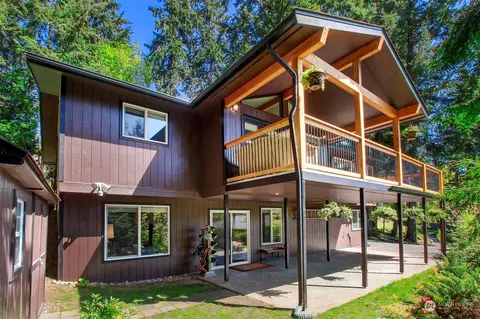 17715 65th Ave NW, Stanwood, WA 98292