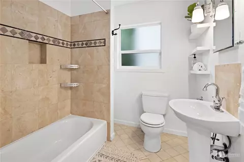 2321 Jackson Ave, Everett, WA 98203 photo 10