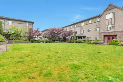 973 NE Ingram St #A308, Issaquah, WA 98029