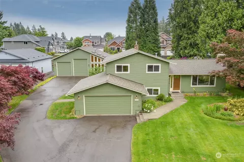 19927 10th Pl W, Lynnwood, WA 98036
