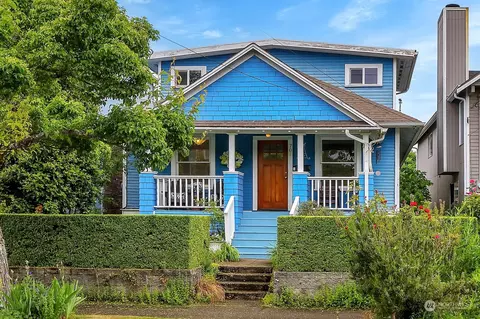 704 NW 73rd St, Seattle, WA 98117