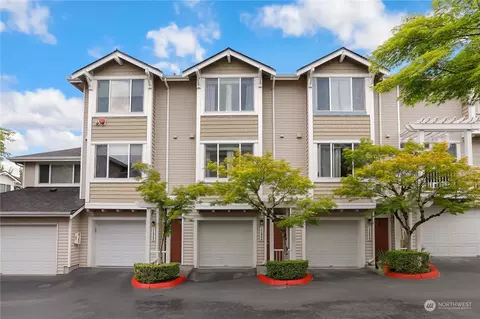 11854 NE 162nd Ln #9-3, Bothell, WA 98011
