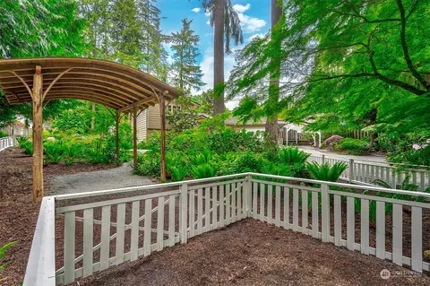 22826 49th Ave SE, Bothell, WA 98021 photo 32