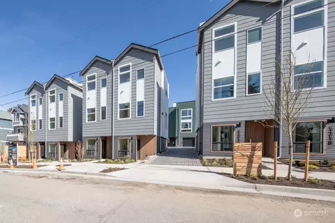 12312 14th Ave NE #C, Seattle, WA 98125
