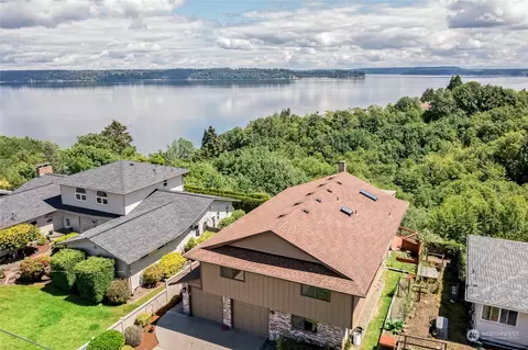 5420 Marian Dr NE, Olympia, WA 98516