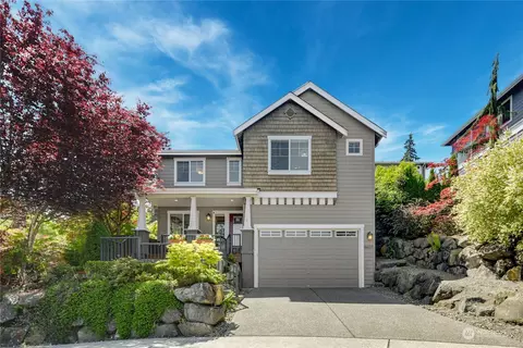 8407 NE 165th St, Kenmore, WA 98028