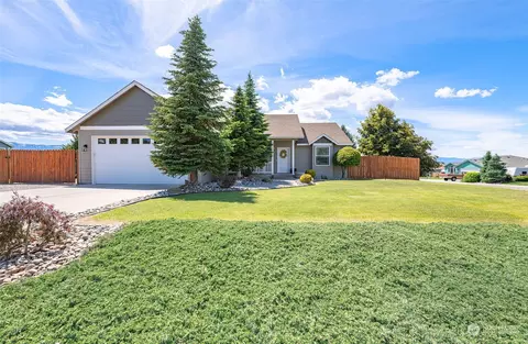2394 Prairie Dr, East Wenatchee, WA 98802