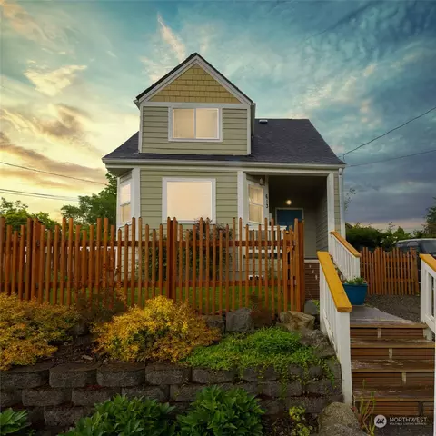 613 S Trafton St, Tacoma, WA 98405