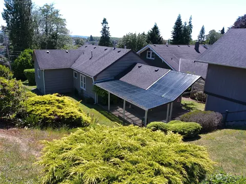 323 Sunset Dr, Hoquiam, WA 98550