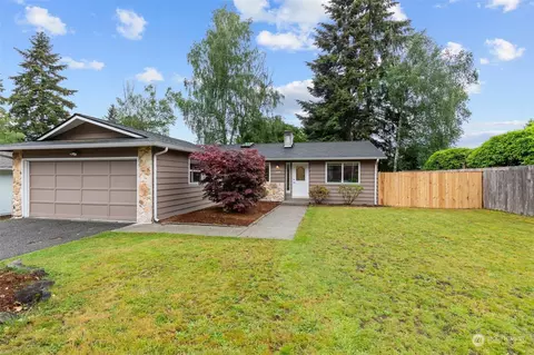 12019 NE 136th Pl, Kirkland, WA 98034
