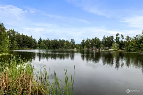 2303 194th Ave SW, Lakebay, WA 98349