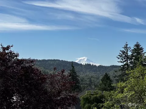 6289 155 Ave SE, Bellevue, WA 98006
