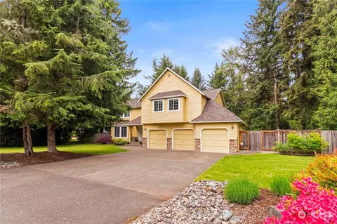 24000 SE 243rd St, Maple Valley, WA 98038