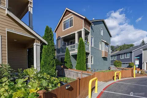 14526 15th Ave W #63, Lynnwood, WA 98087