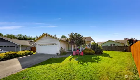 667 Andy Ct, Bellingham, WA 98226