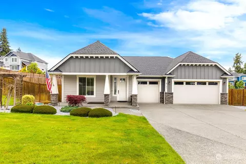 8101 119th St E, Puyallup, WA 98373