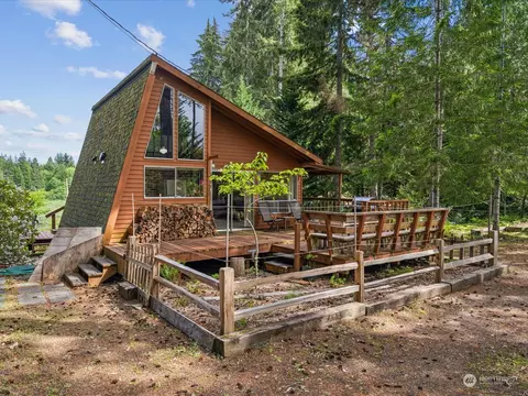 1500 E Timberlakes Dr, Shelton, WA 98584