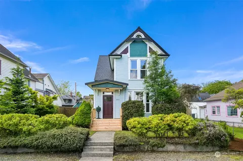 2411 Spruce St, Bellingham, WA 98225