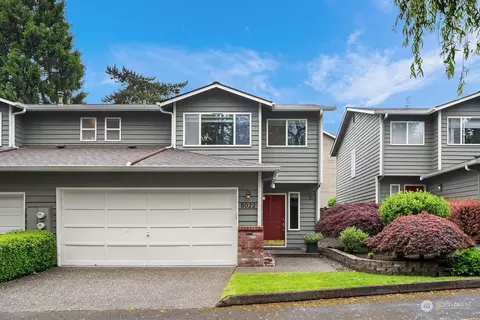 8022 NE 178th Ln #7, Kenmore, WA 98028