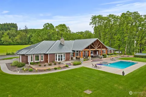 777 Boistfort Rd, Curtis, WA 98538