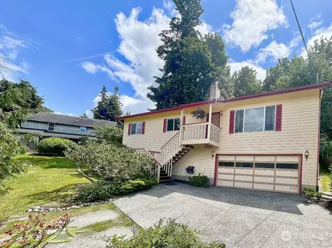 2204 254th St NW, Stanwood, WA 98292