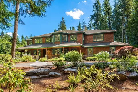 25025 NE 18th St, Sammamish, WA 98074