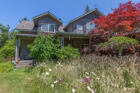 303 Sunny View Dr, Sequim, WA 98382 photo 2