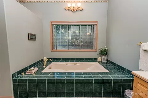 303 Sunny View Dr, Sequim, WA 98382 photo 17