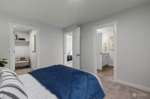 Bedroom - 13402 Seattle Hill Rd, Mill Creek, WA 98012 photo 3 of 6