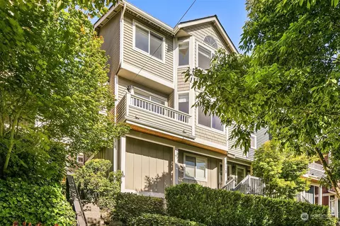 1128 Yakima Ave S, Seattle, WA 98144