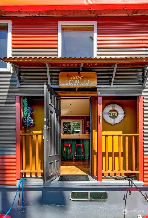 1080 W Ewing Pl #A-3, Seattle, WA 98119