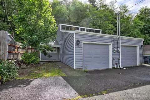 908 Oak St #1 & 2, Aberdeen, WA 98520