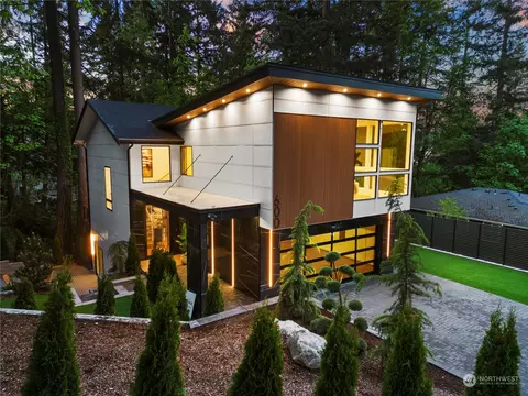 600 SW Ellerwood St, Issaquah, WA 98027
