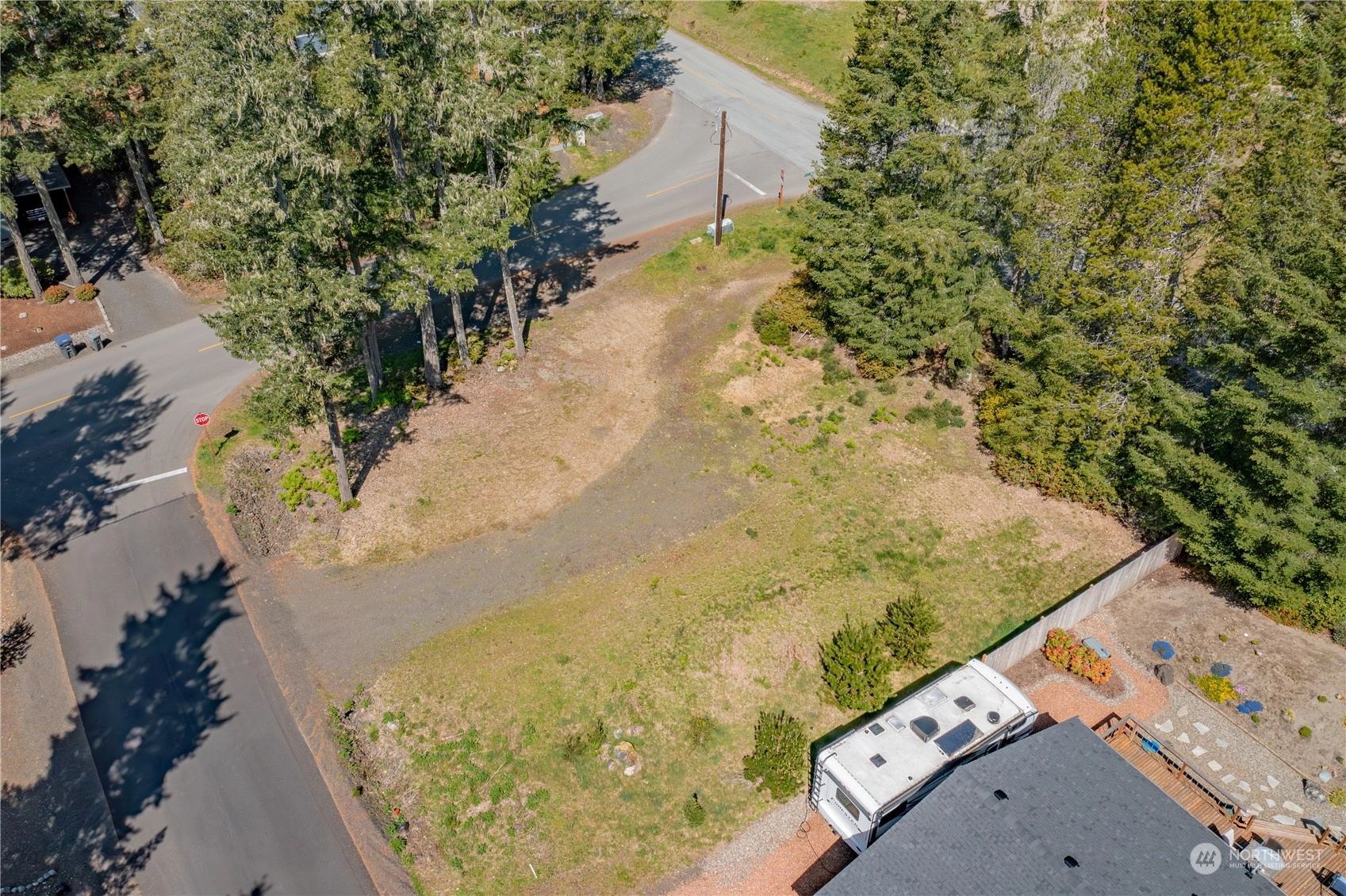 11 E Flagwood Ln  