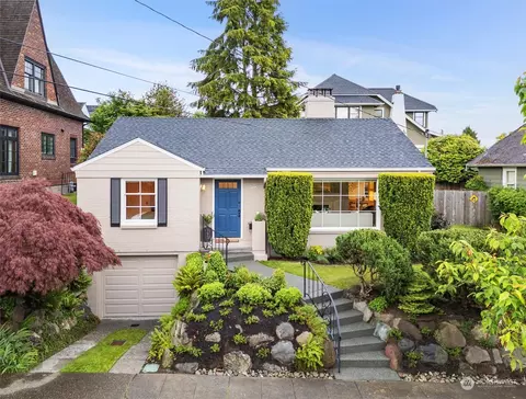 2206 28th Ave W, Seattle, WA 98199