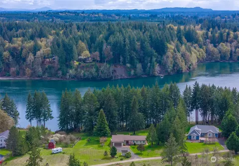 61 E Anderson Ln, Shelton, WA 98584