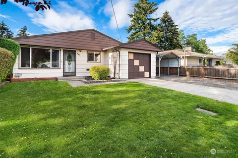 701 114th St S, Tacoma, WA 98444