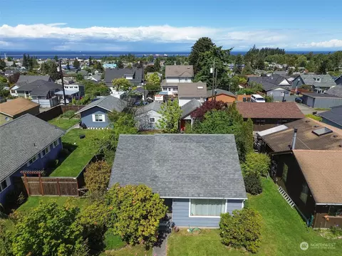 419 E Twelfth St, Port Angeles, WA 98362