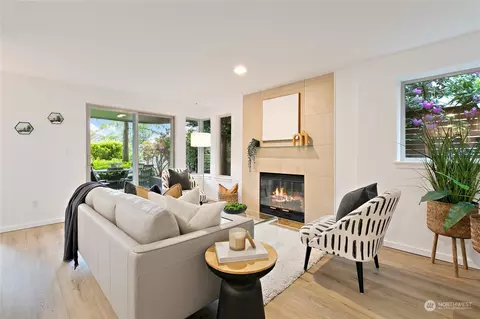 2145 Dexter Ave N #105, Seattle, WA 98109