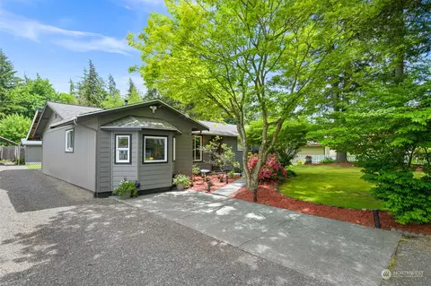 7178 Sutton Dr, Everson, WA 98247