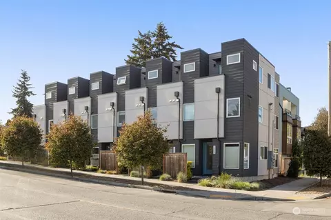 1808 NW 85th St, Seattle, WA 98117