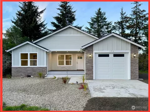 154 Seagate St, Ocean Shores, WA 98569