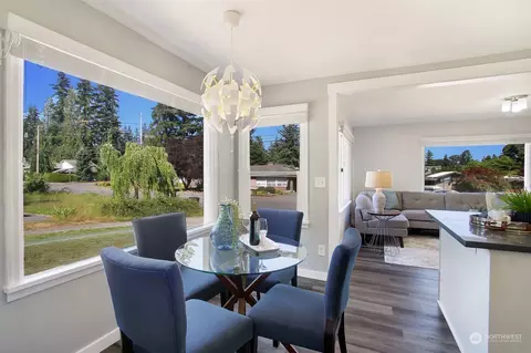 7220 Beverly Ln, Everett, WA 98203 photo 9